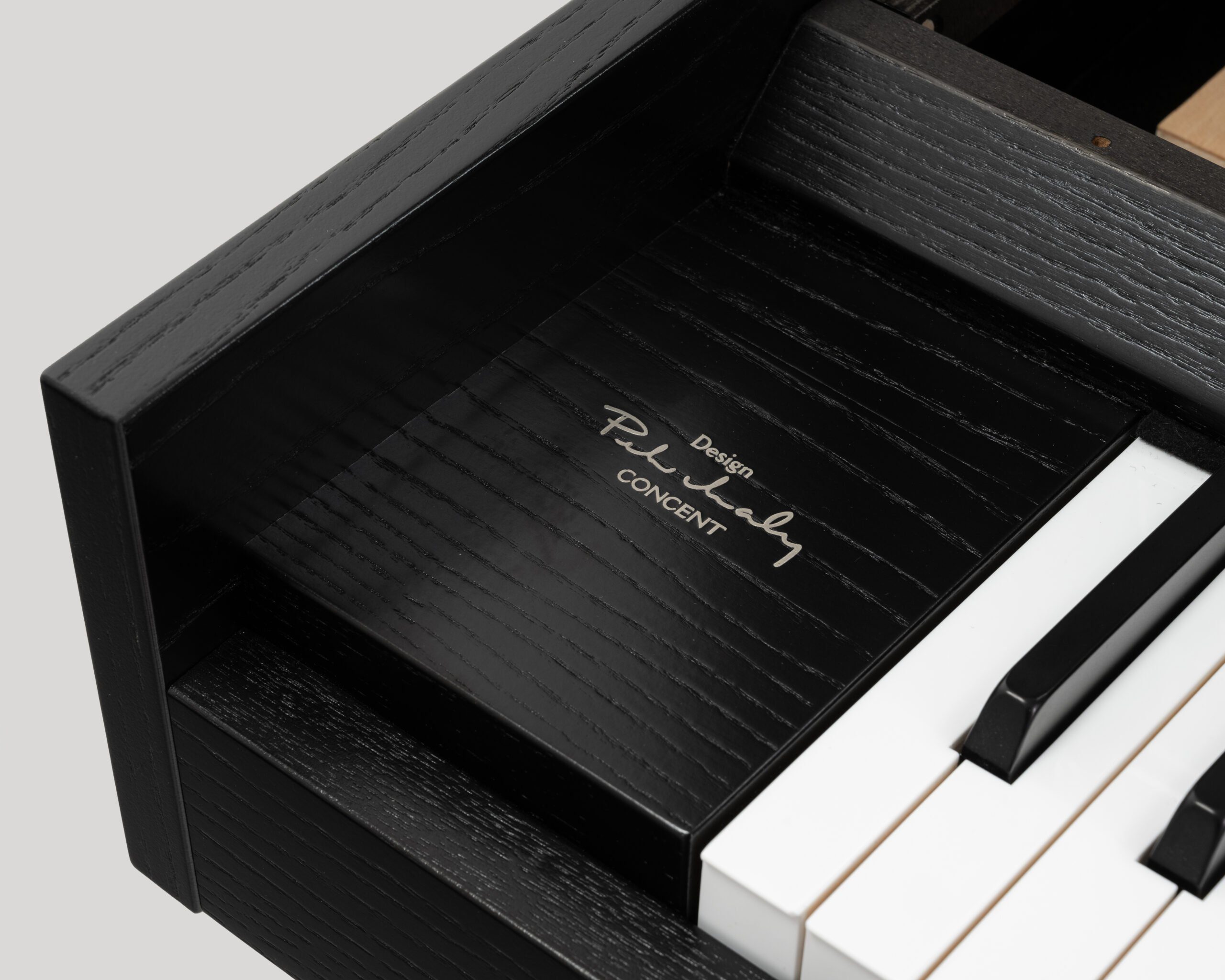 Sauter Concent 116 upright piano in ash black